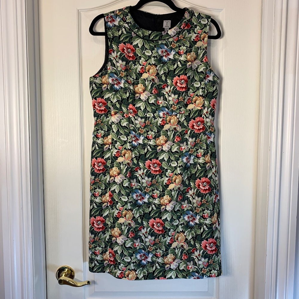 Elegant Tristan Floral Dress | Fullyโ Lined | Made in Canada | Size 10